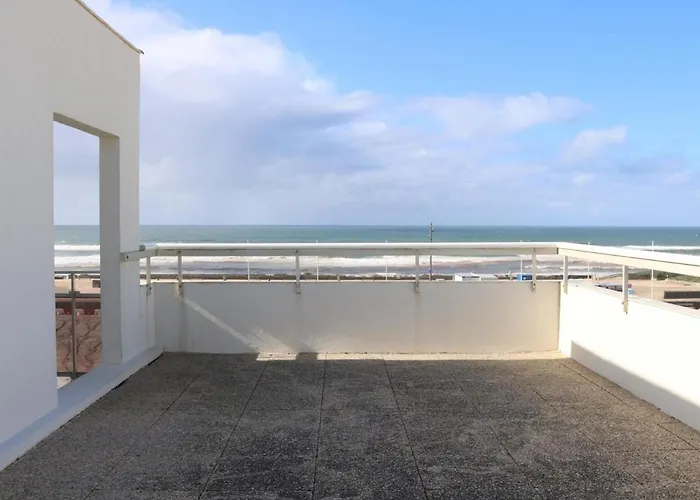 Plage: T2 Avec Terrasse, Parking, Face Ocean - Fr-1-319-200 *